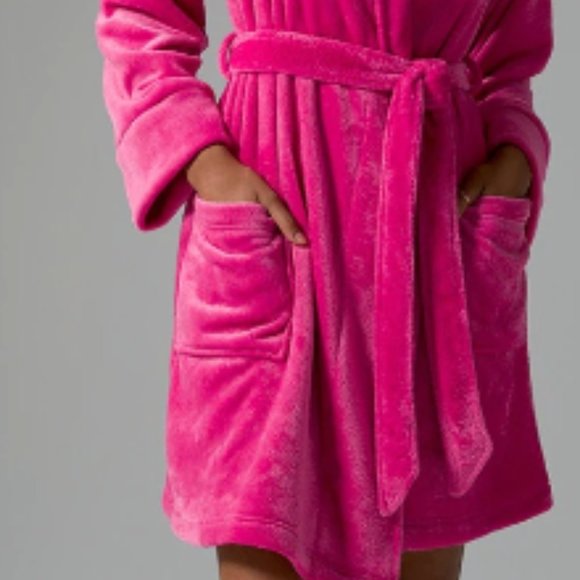 NWT Soma Embraceable Plush Short Robe - Picture 2 of 4